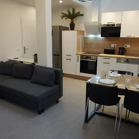 公寓 Loft Sierroz *