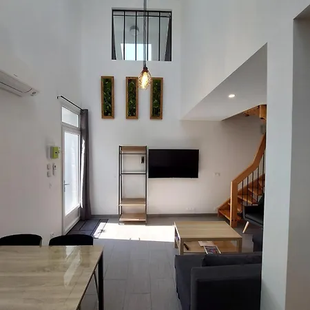 דירה Loft Sierroz